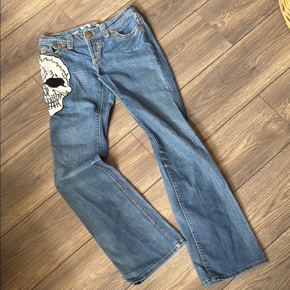 Authentic × Grail ×
Seditionaries Grails Skull Patch Flare Denim Jeans size 26